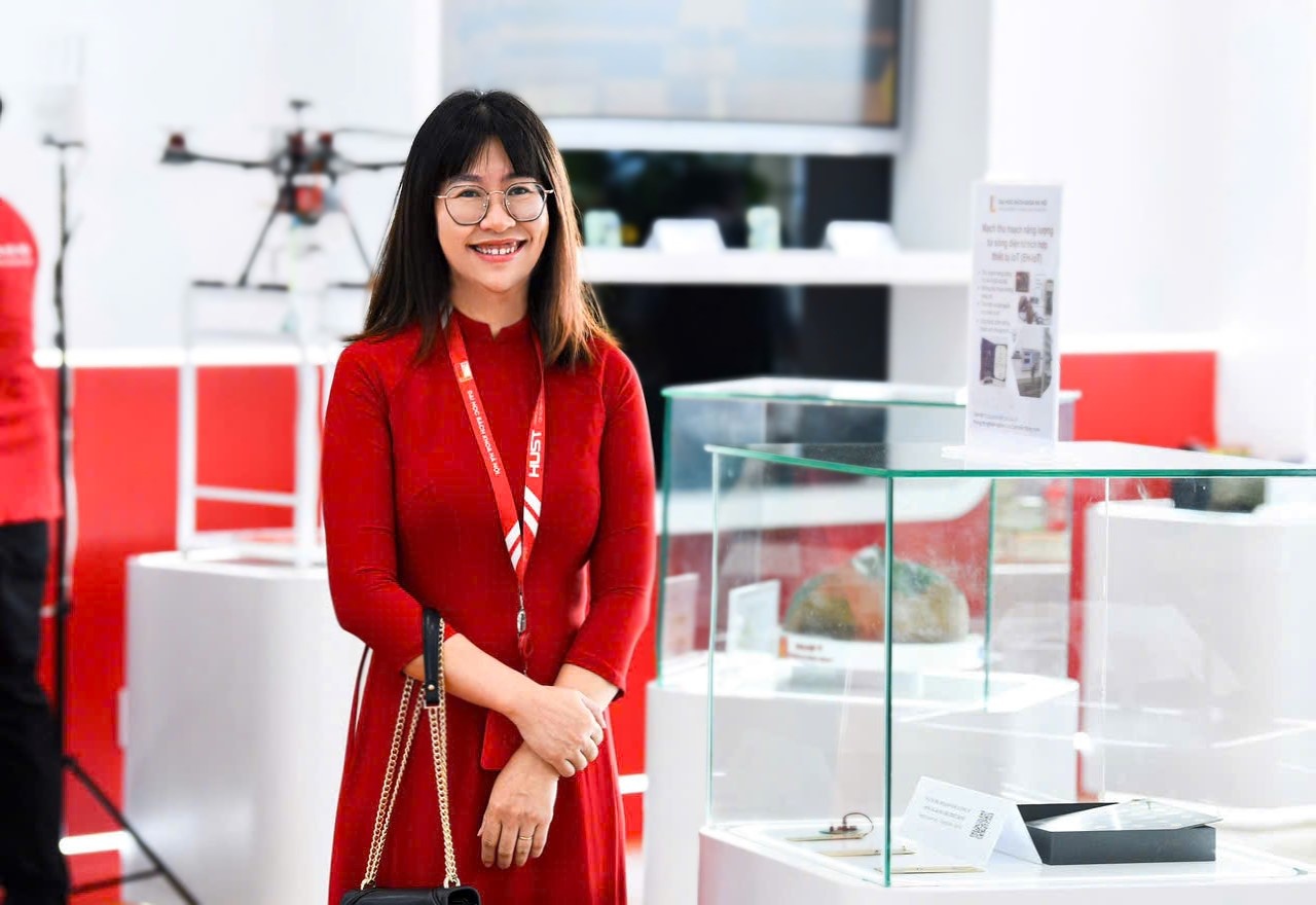 PGS. TS. Lê Minh Thùy